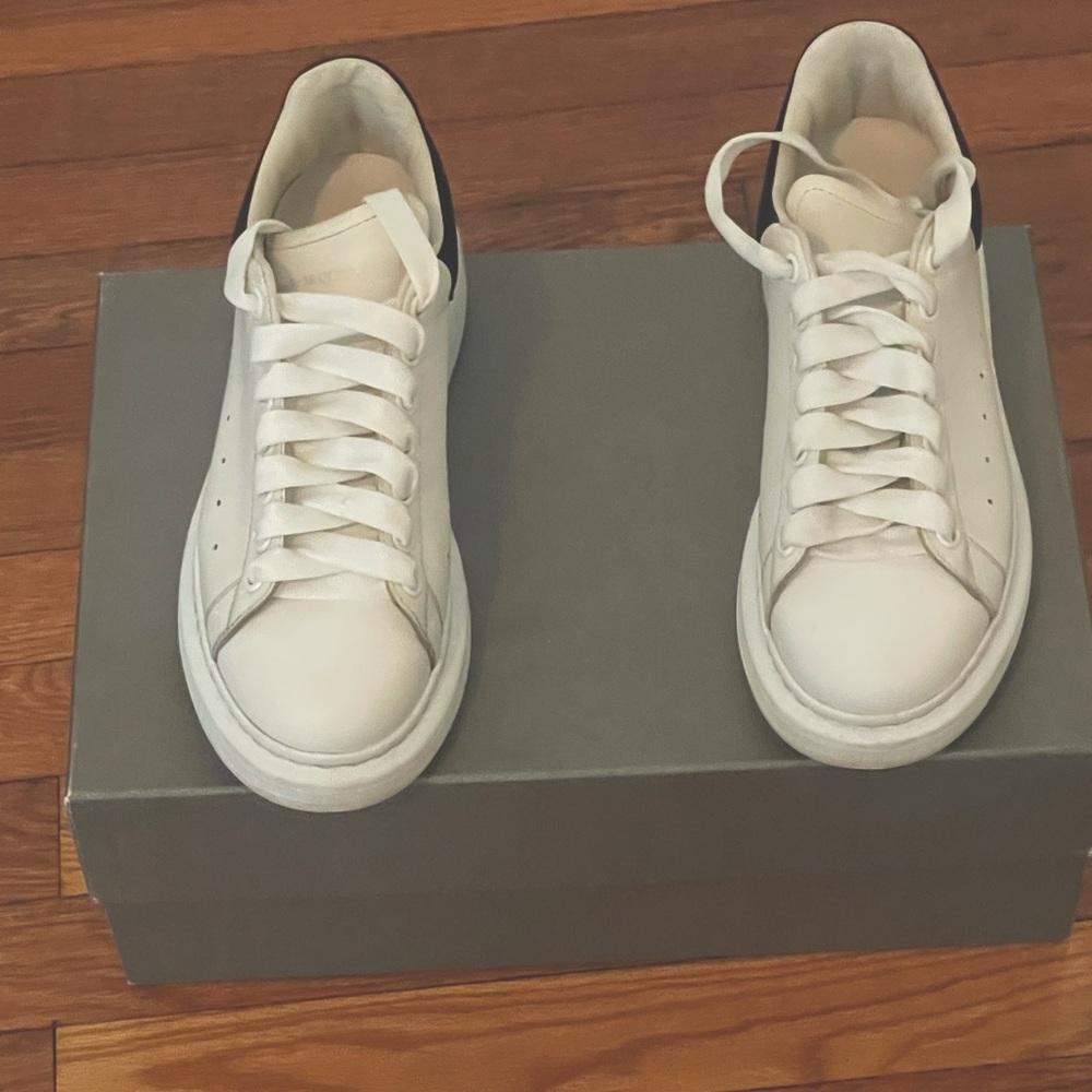 White  Alexander McQueen Oversized Sneakers with Black Heel Accent